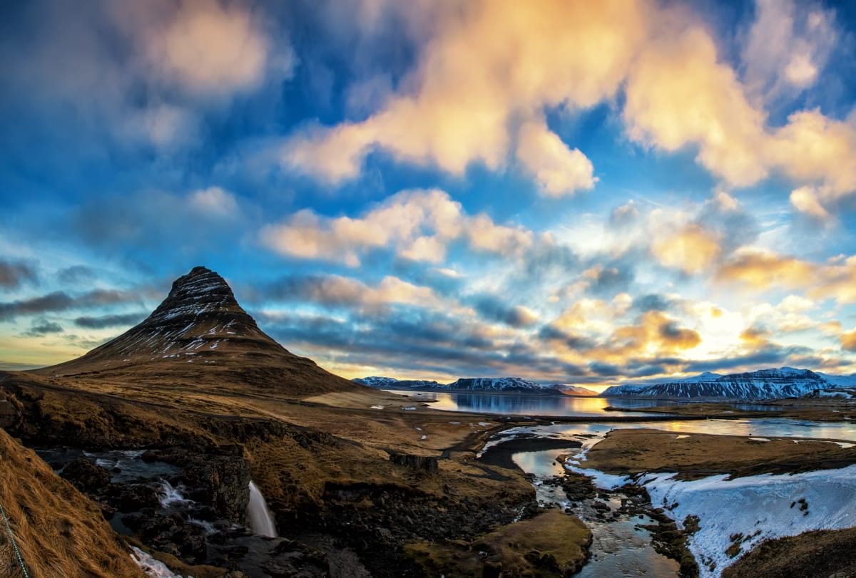 Bjargarsteinn House of Food, gourmet dining by mount Kirkjufell : GetLocal